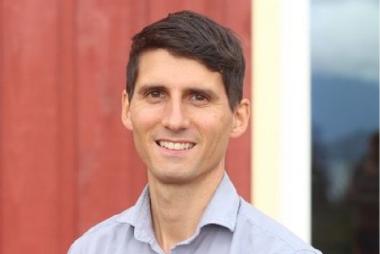 Dr. Miro, outside red structure